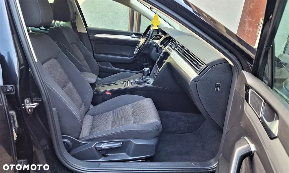 Volkswagen Passat 2.0 TDI BMT Comfortline DSG7 - 13
