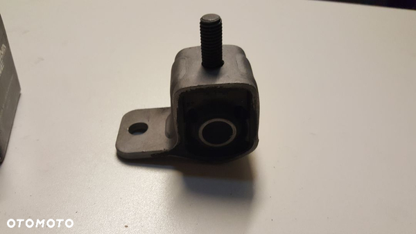 TULEJA MAT-GUM DÓŁ PRZÓD PEUGEOT 309,405 87-96 ROK Z-9549,G9-549,3523.42, 3523.54, 3523.89