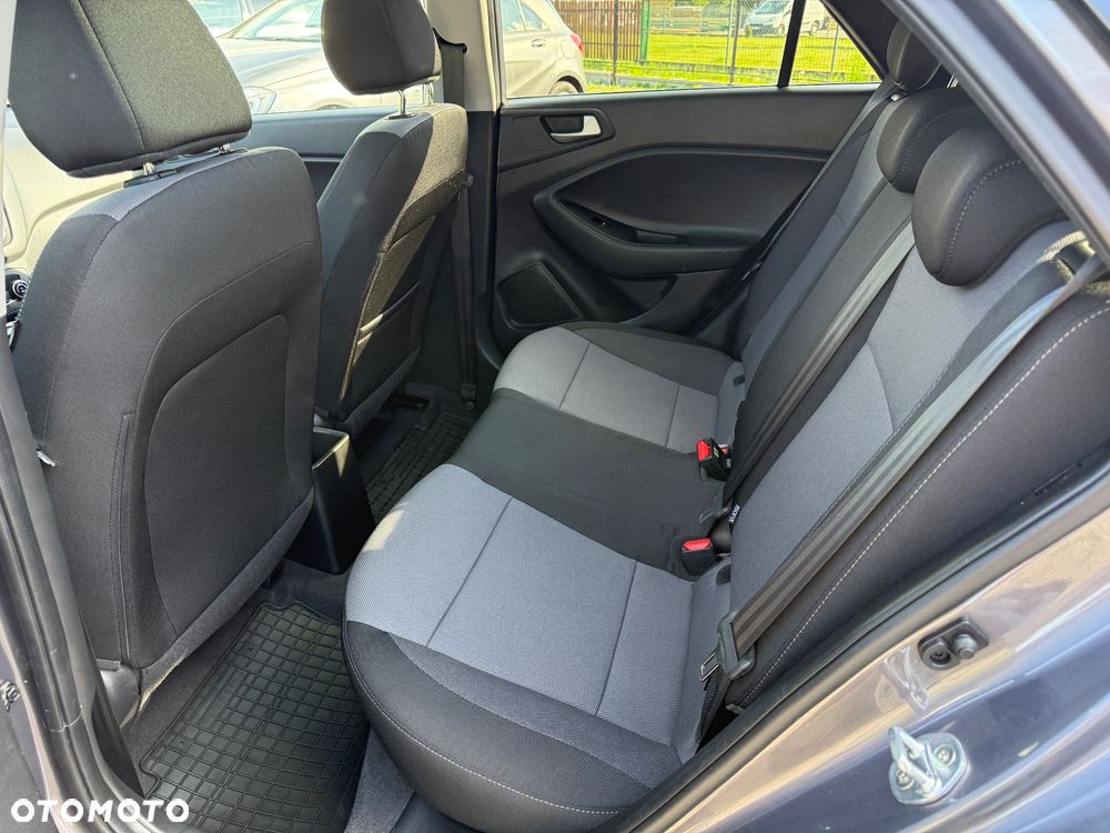 Hyundai i20 1.2 Classic - 12