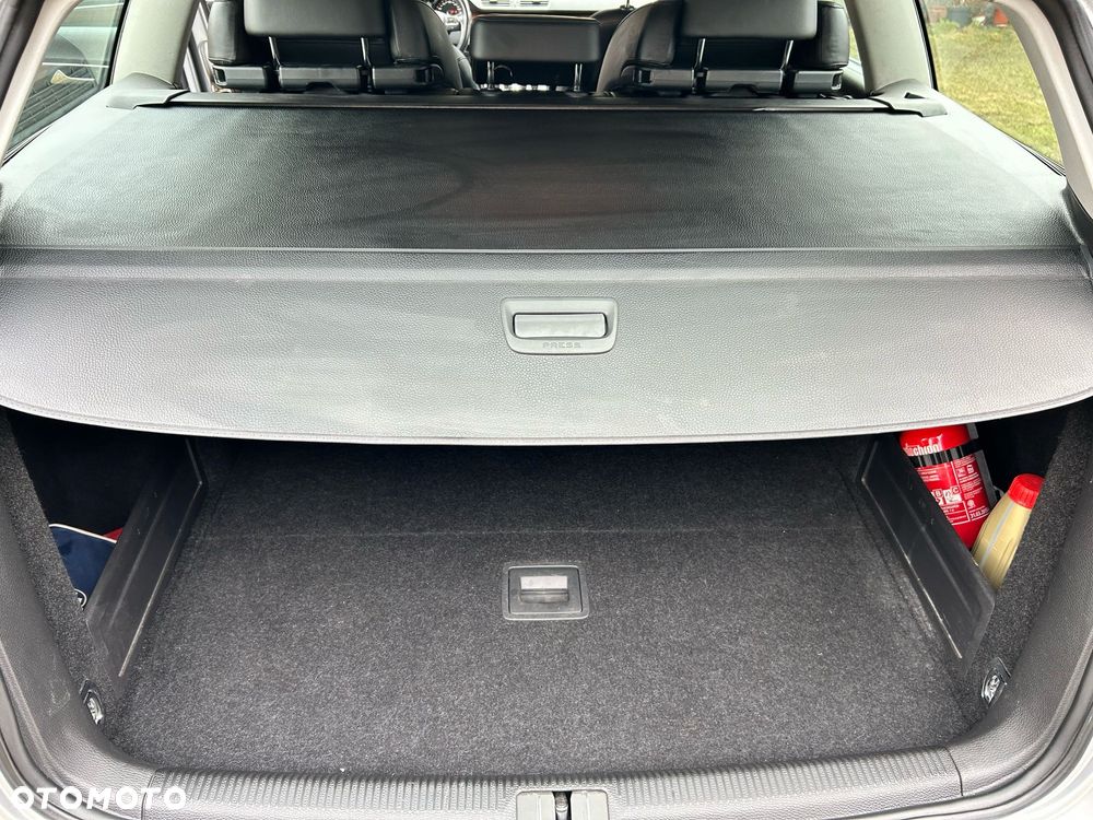 Volkswagen Passat 2.0 TDI Highline DSG - 23