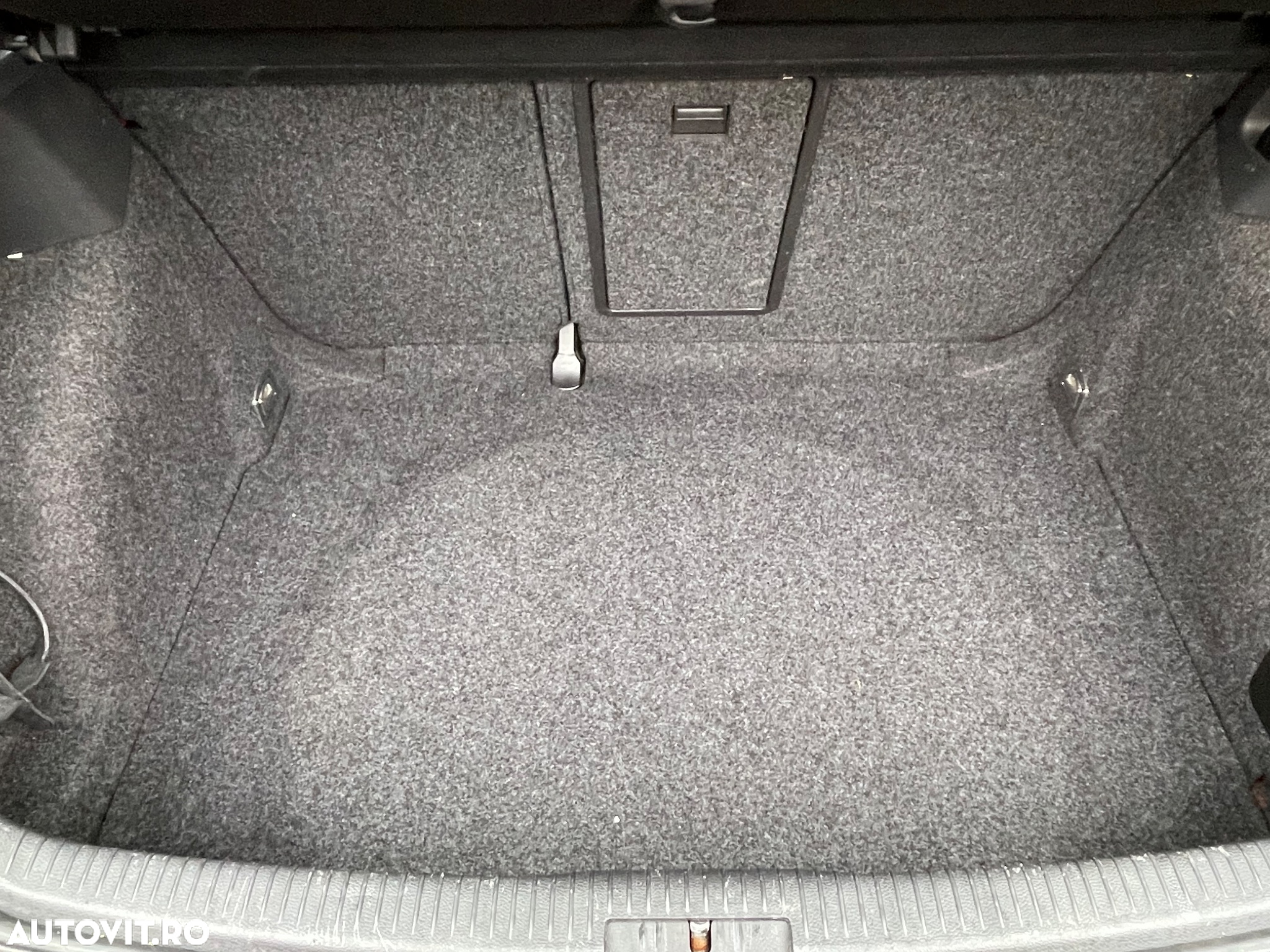 Volkswagen Golf 1.9 TDI Comfortline - 13