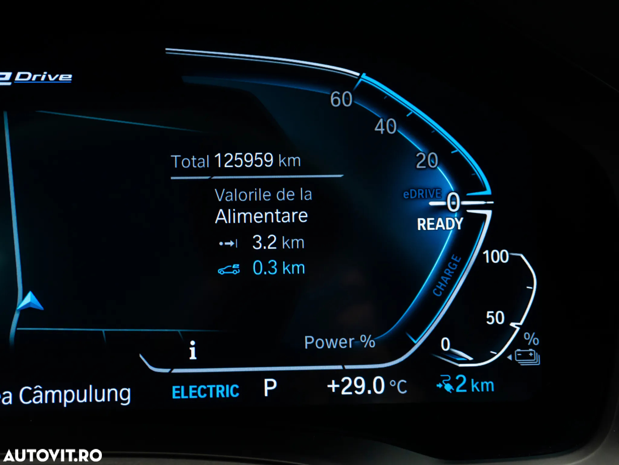 BMW Seria 3 330e Aut. M Sport - 38