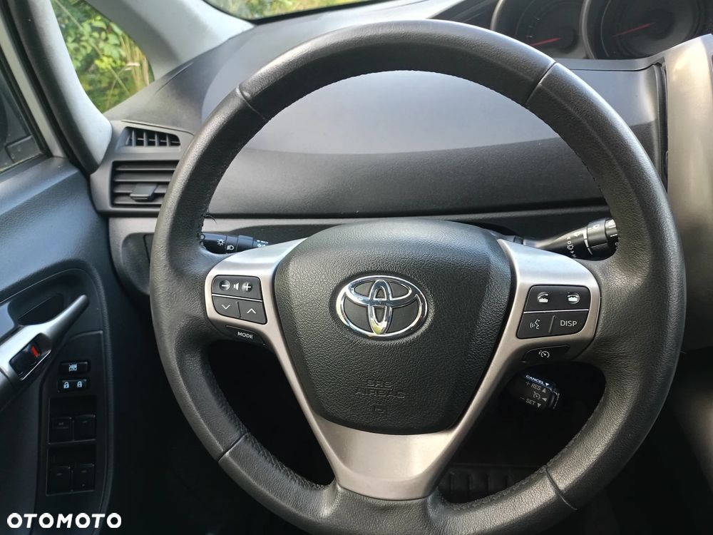 Toyota Verso 1.6 5-Sitzer Life - 20