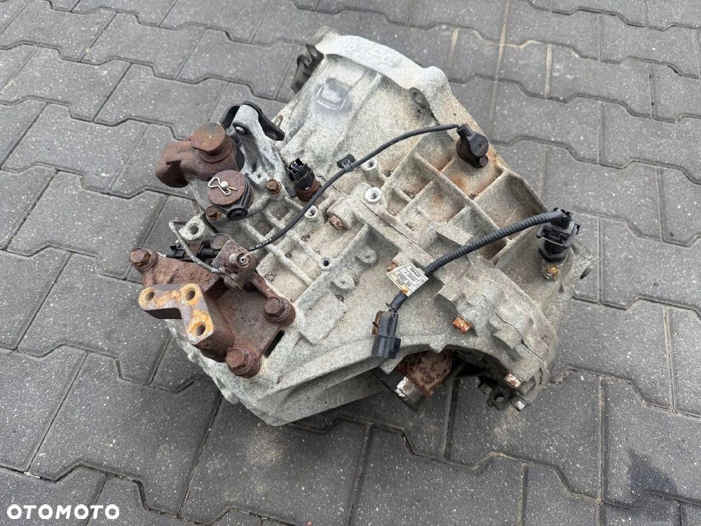 SKRZYNIA BIEGÓW 1.4 CRDI WBJ6C HYUNDAI IX20 2010 - 1
