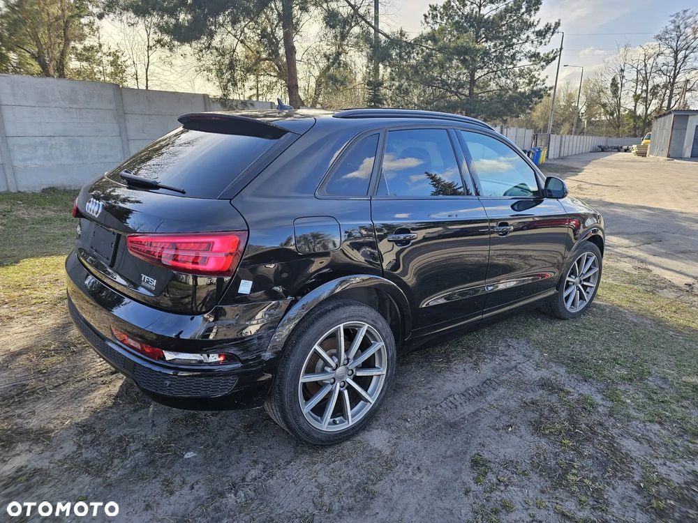 Audi Q3 2.0 TFSI Quattro S tronic design - 5