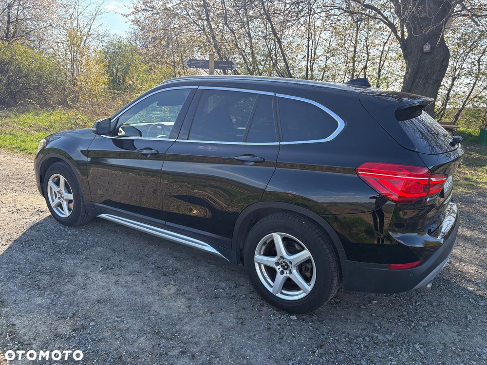 BMW X1 xDrive20i - 2