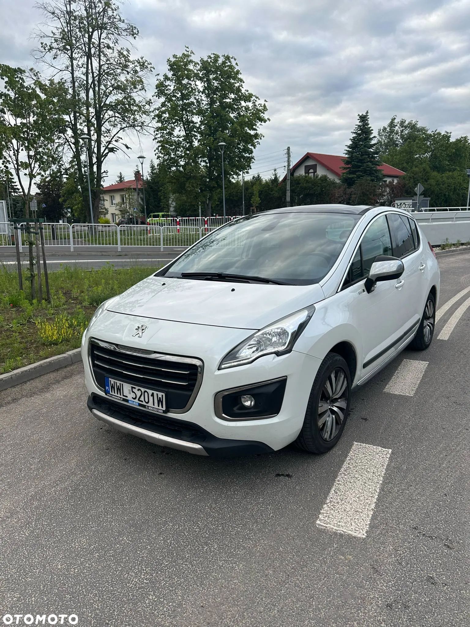 Peugeot 3008 1.2 PureTech Style - 1