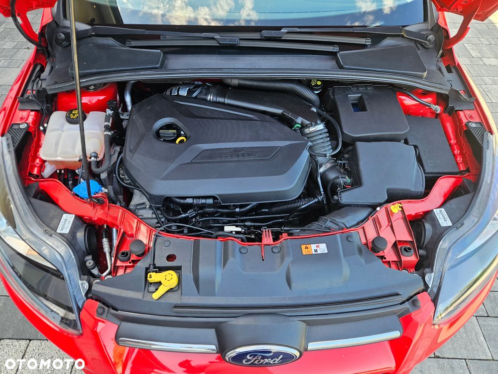 Ford Focus - 34