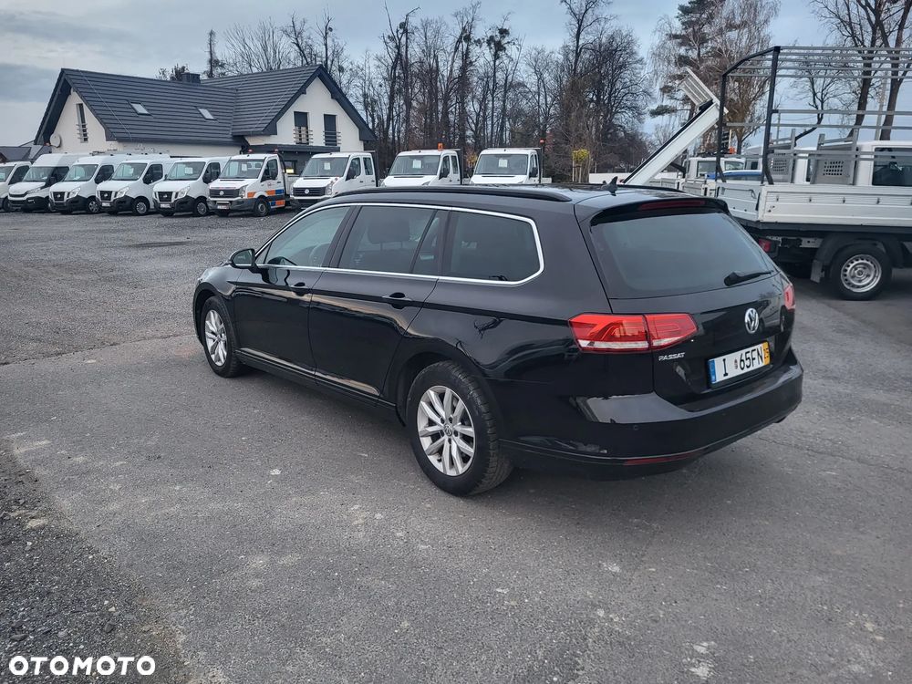 Volkswagen Passat Variant 2.0 TDI SCR Comfortline - 5