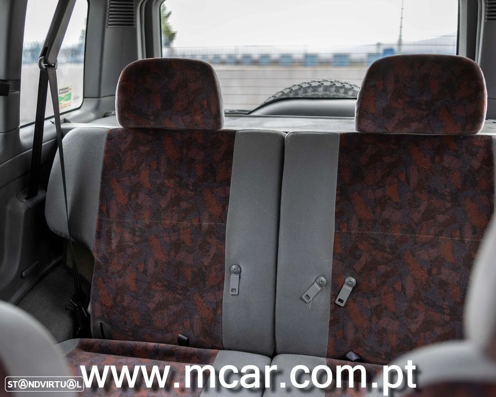 Nissan Terrano II 2.7 TD - 9