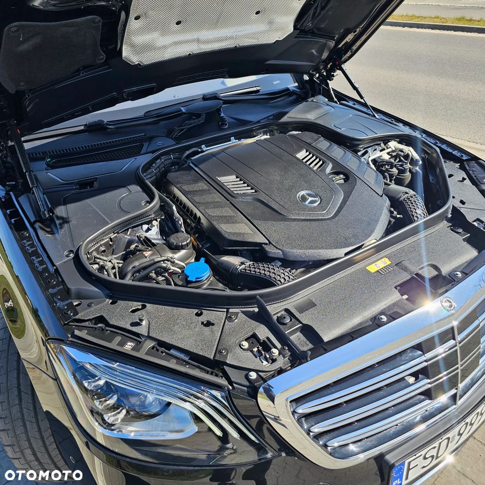 Mercedes-Benz Klasa S 560 4-Matic L 9G-TRONIC - 40