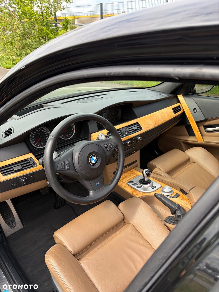 BMW M5 Standard - 27