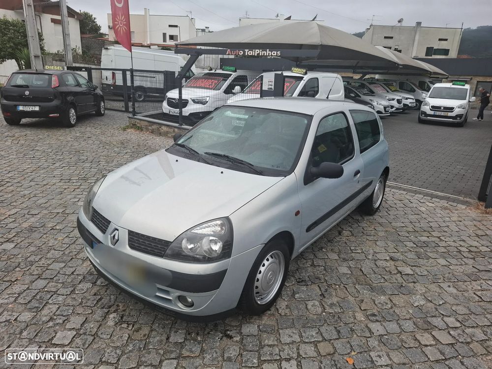 Renault CLIO 1.500 DCI 2LUG - 15