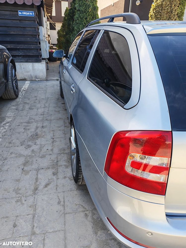 Skoda Octavia 2.0 TFSI RS - 7