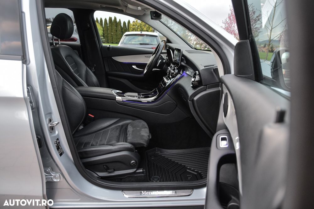 Mercedes-Benz GLC 220 d 4MATIC 9G-TRONIC AMG Line Plus - 25