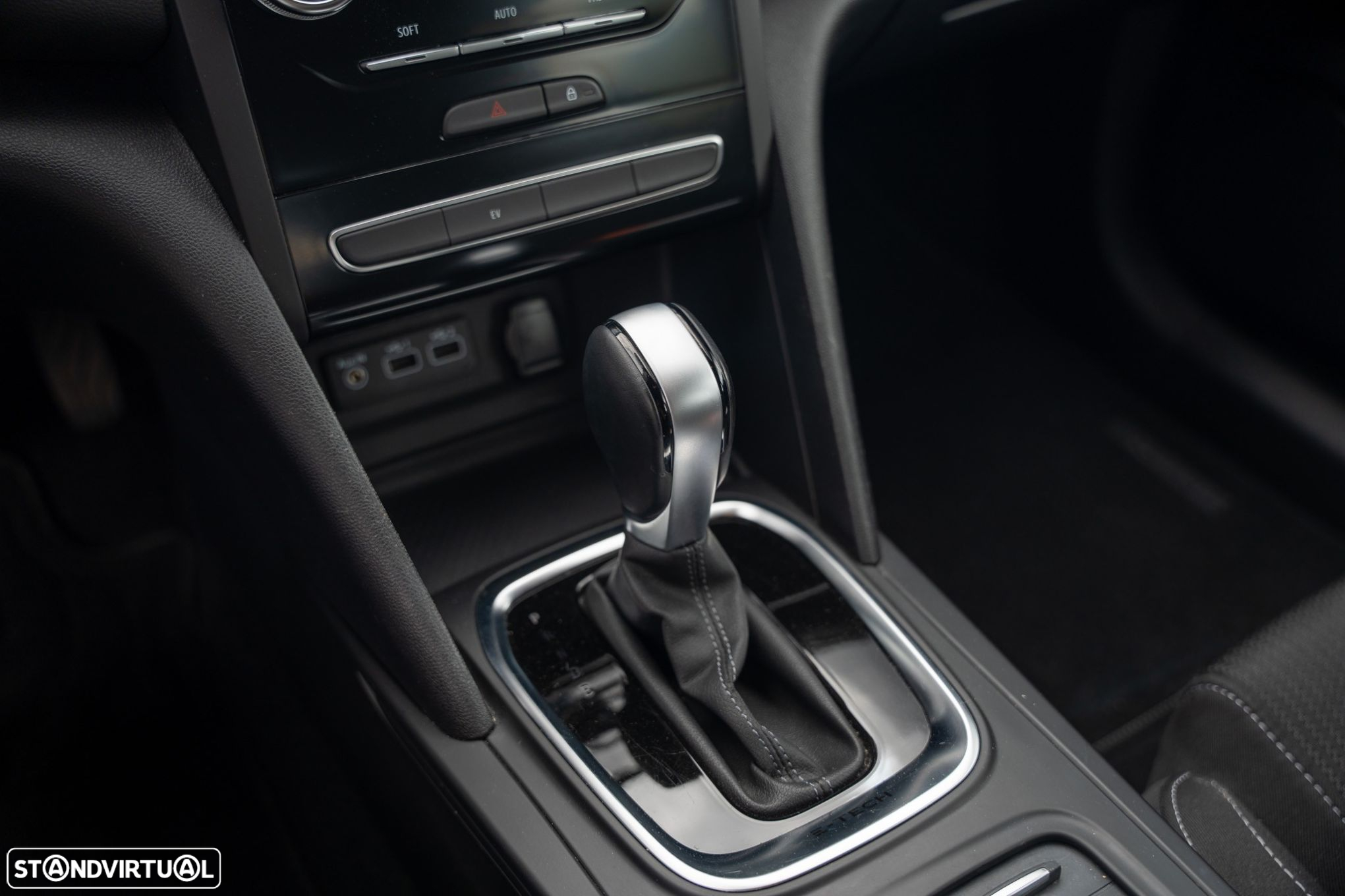 Renault Mégane Sport Tourer 1.6 E-Tech Plug-In Limited - 15