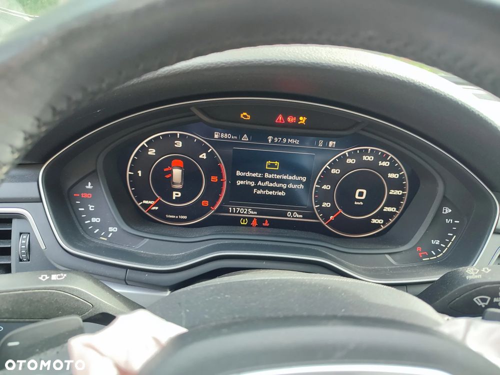 Audi A4 Avant 2.0 TDI DPF clean diesel multitronic Attraction - 13
