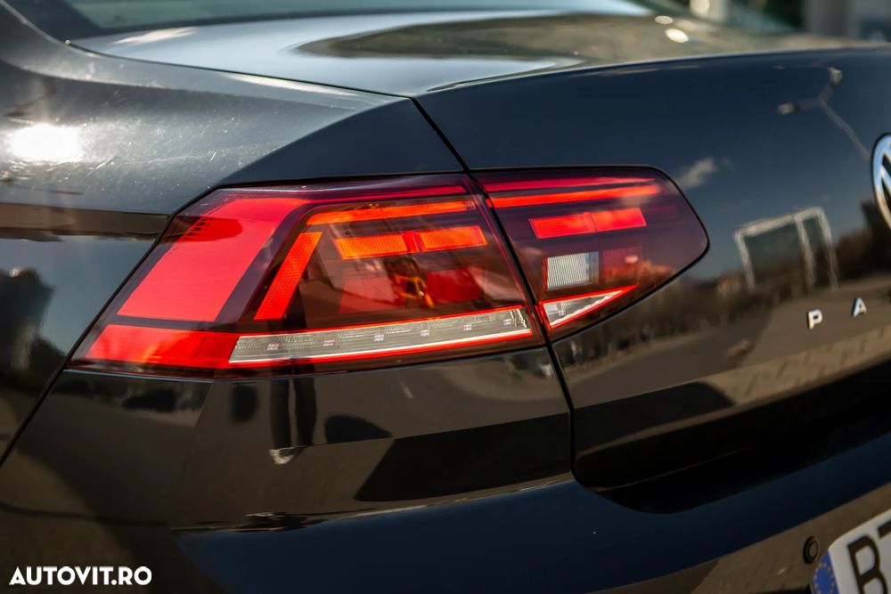 Volkswagen Passat - 8
