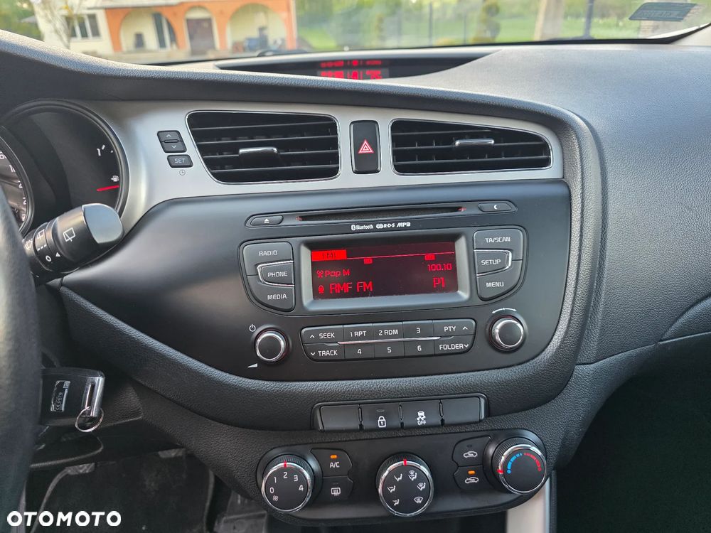 Kia Ceed 1.4 CRDi M - 10