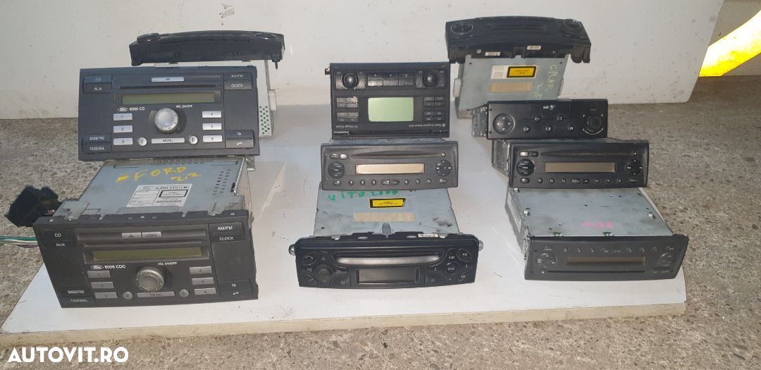 Radio casetofon / CD Player / USB pentru Dube - 1