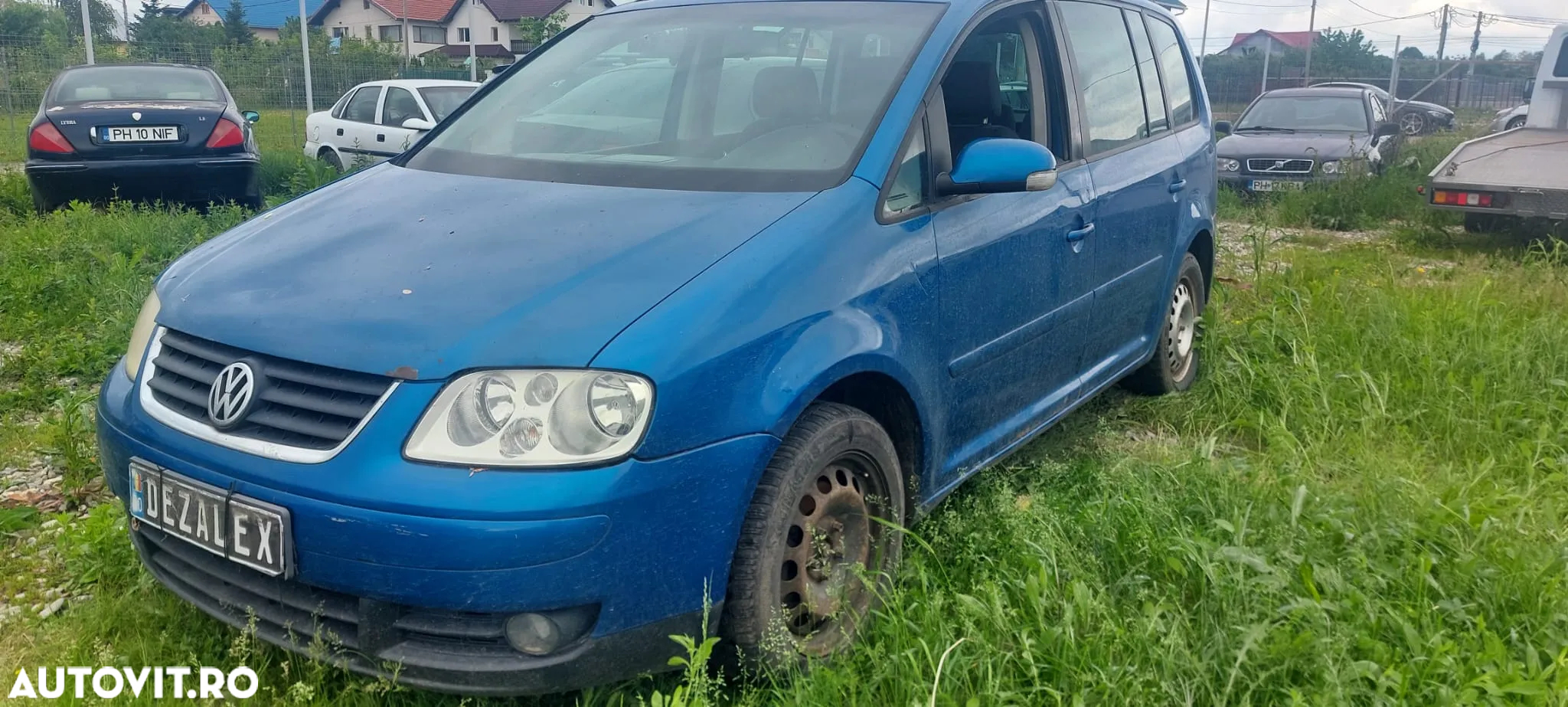 Dezmembrari Volkswagen Touran 1.6 FSi cod BAG - 5