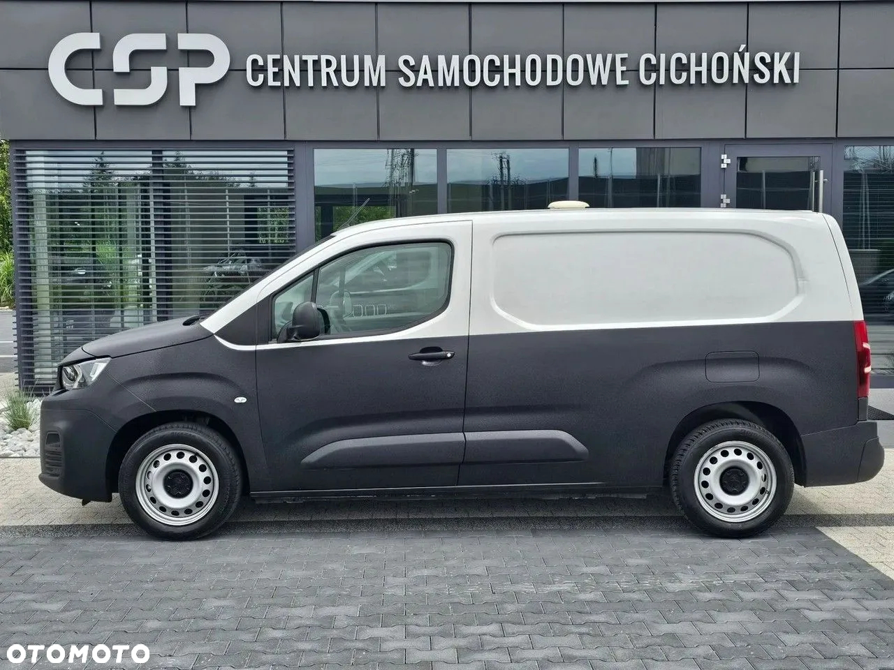 Peugeot Partner / Rifter Long IZOTERMA Chłodnia Mroźnia Zabudowa Firmy: GRUAU Salon Polska BEZWYPADKOWY Serwisowany w ASO Ładny Zadbany Faktura Vat 23% - 21