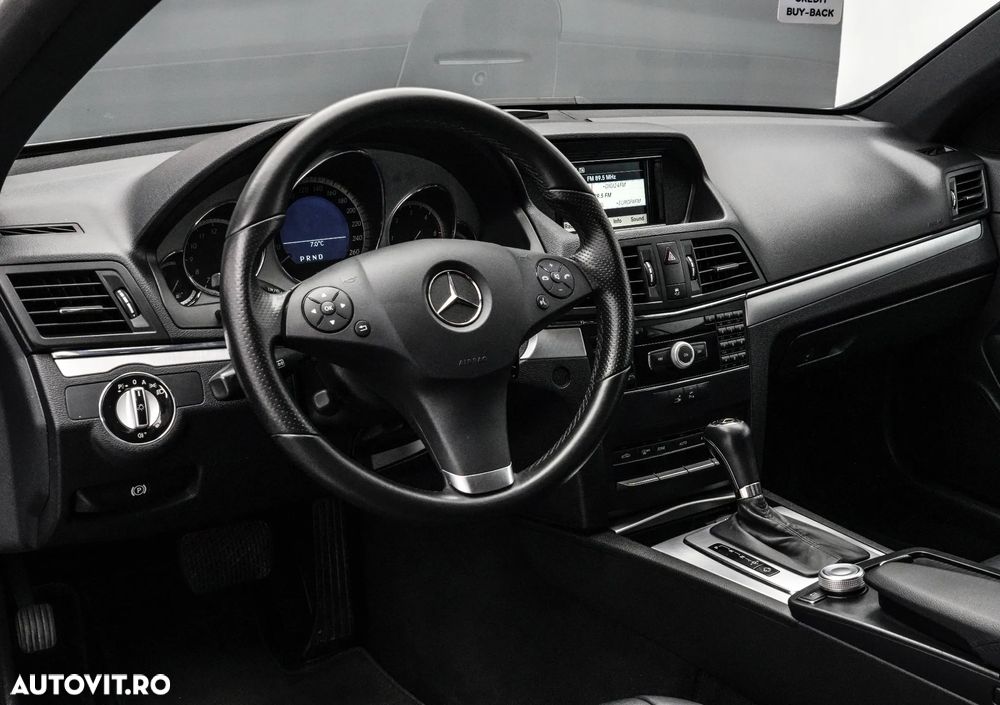 Mercedes-Benz E - 14