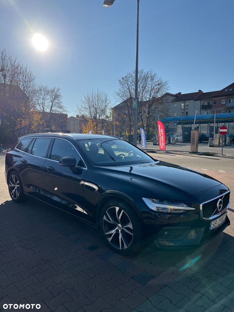 Volvo V60 D3 Momentum Pro - 1