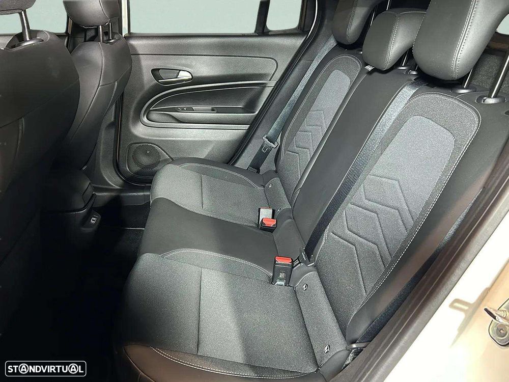 Jeep Avenger 1.2 GSE T3 Summit - 18