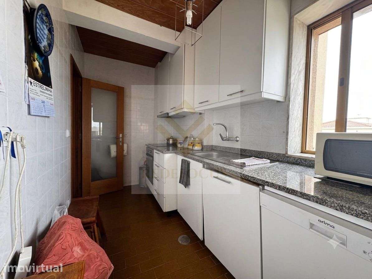 Apartamento T2+1 no Centro de Espinho com Elevador e Garagem - Widok 6