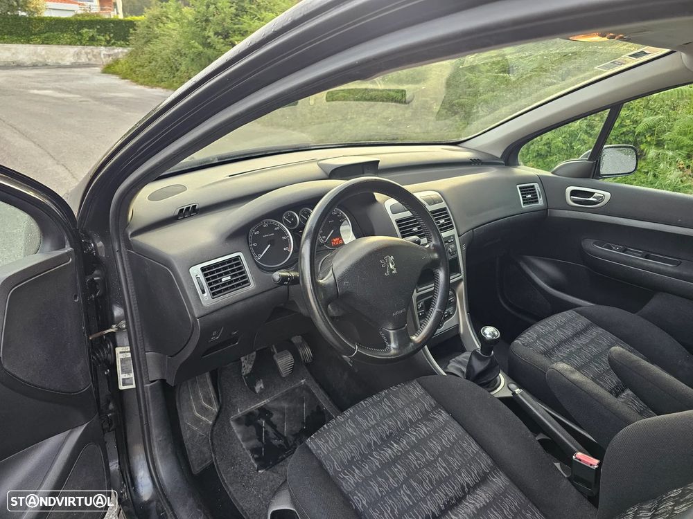 Peugeot 307 1.6 HDi Premium - 11