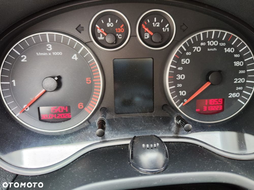 Audi A3 3-drzwiowe 2.0 TDI Ambition - 12