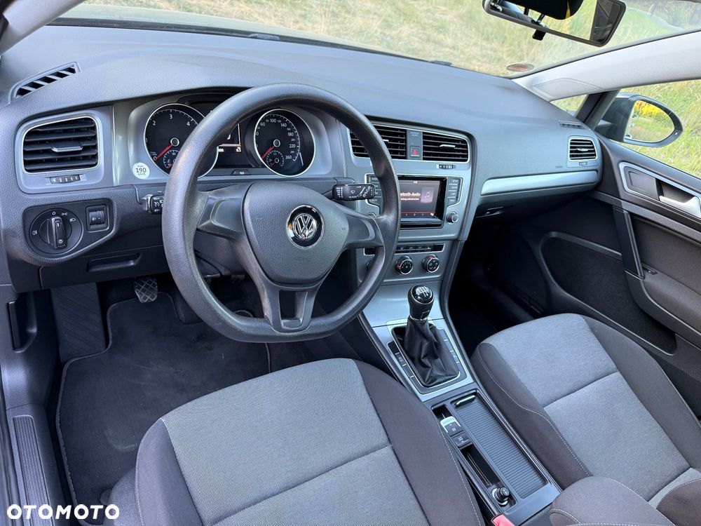 Volkswagen Golf 1.6 TDI BlueMotion Technology Trendline - 11