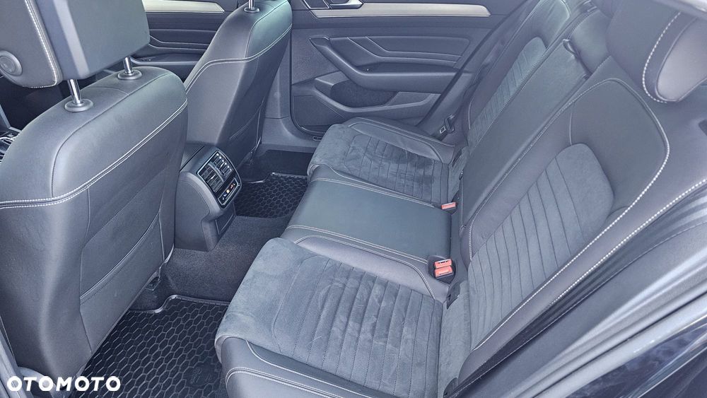 Volkswagen Passat 2.0 TSI 4Mot Elegance DSG - 21