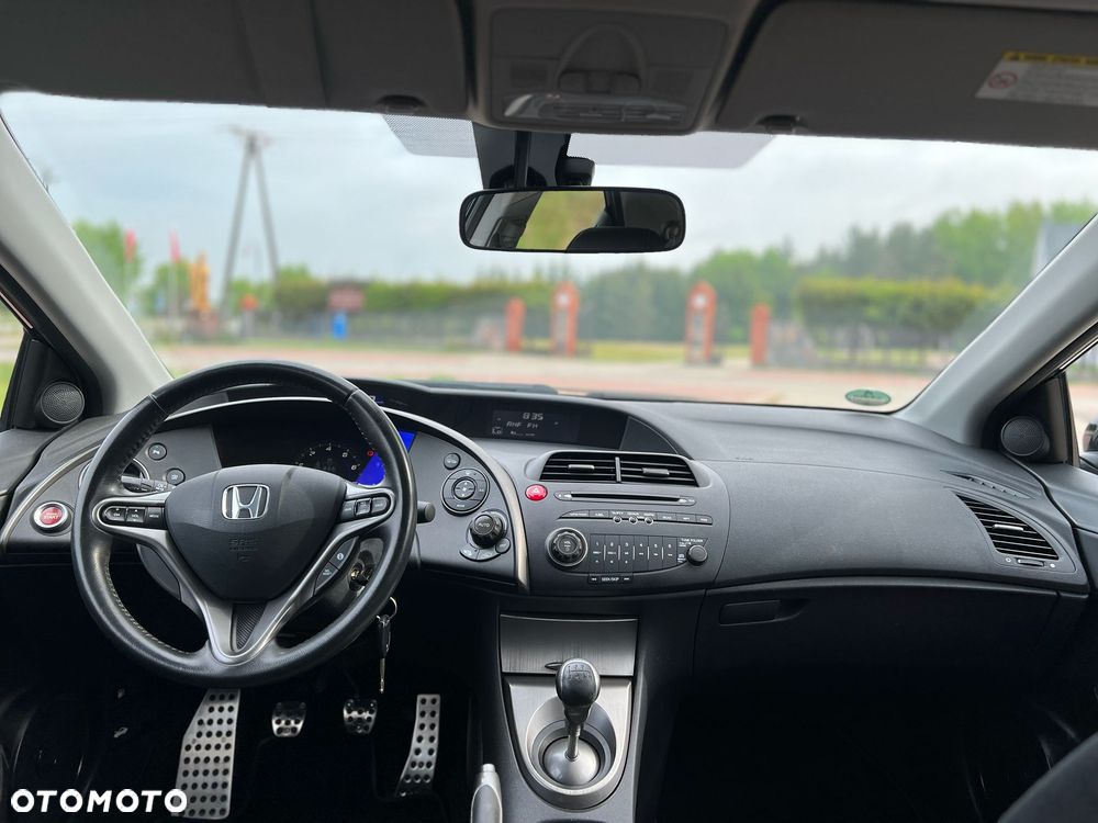 Honda Civic 1.8i-VTEC Executive - 10