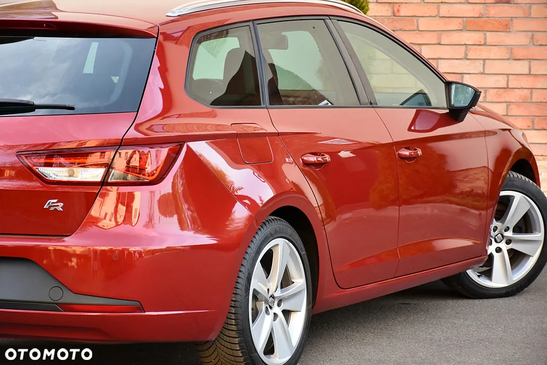 Seat Leon 2.0 TDI DPF Ecomotive FR - 11