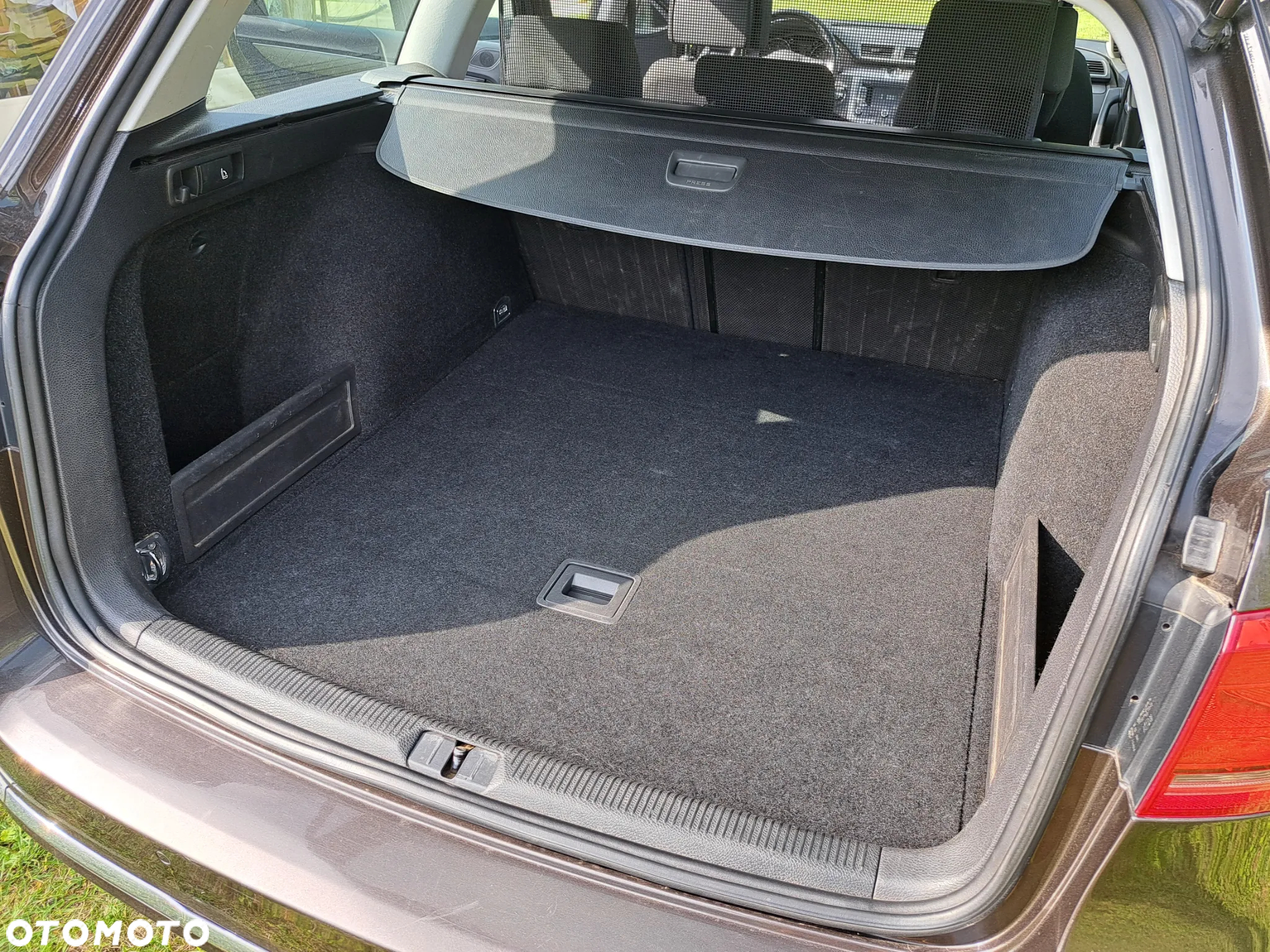Volkswagen Passat 2.0 TDI BlueMotion Technology Comfortline - 4