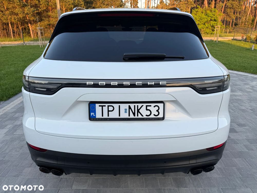 Porsche Cayenne Platinum Edition - 4