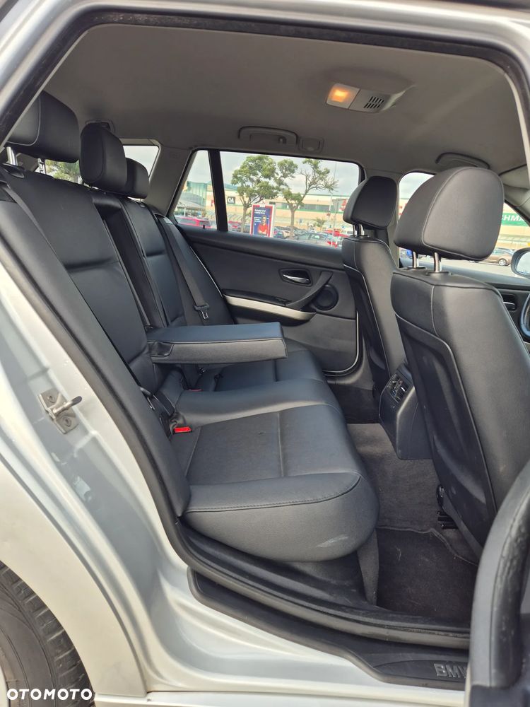 BMW Seria 3 - 28