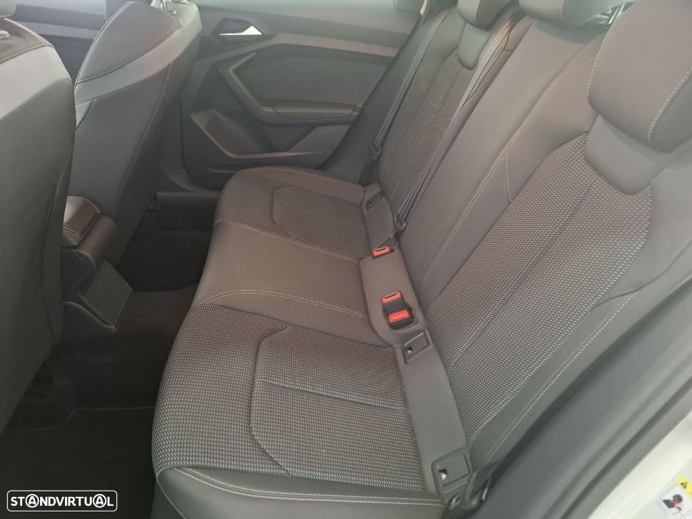 Audi A1 Sportback 40 TFSI S line S tronic - 15