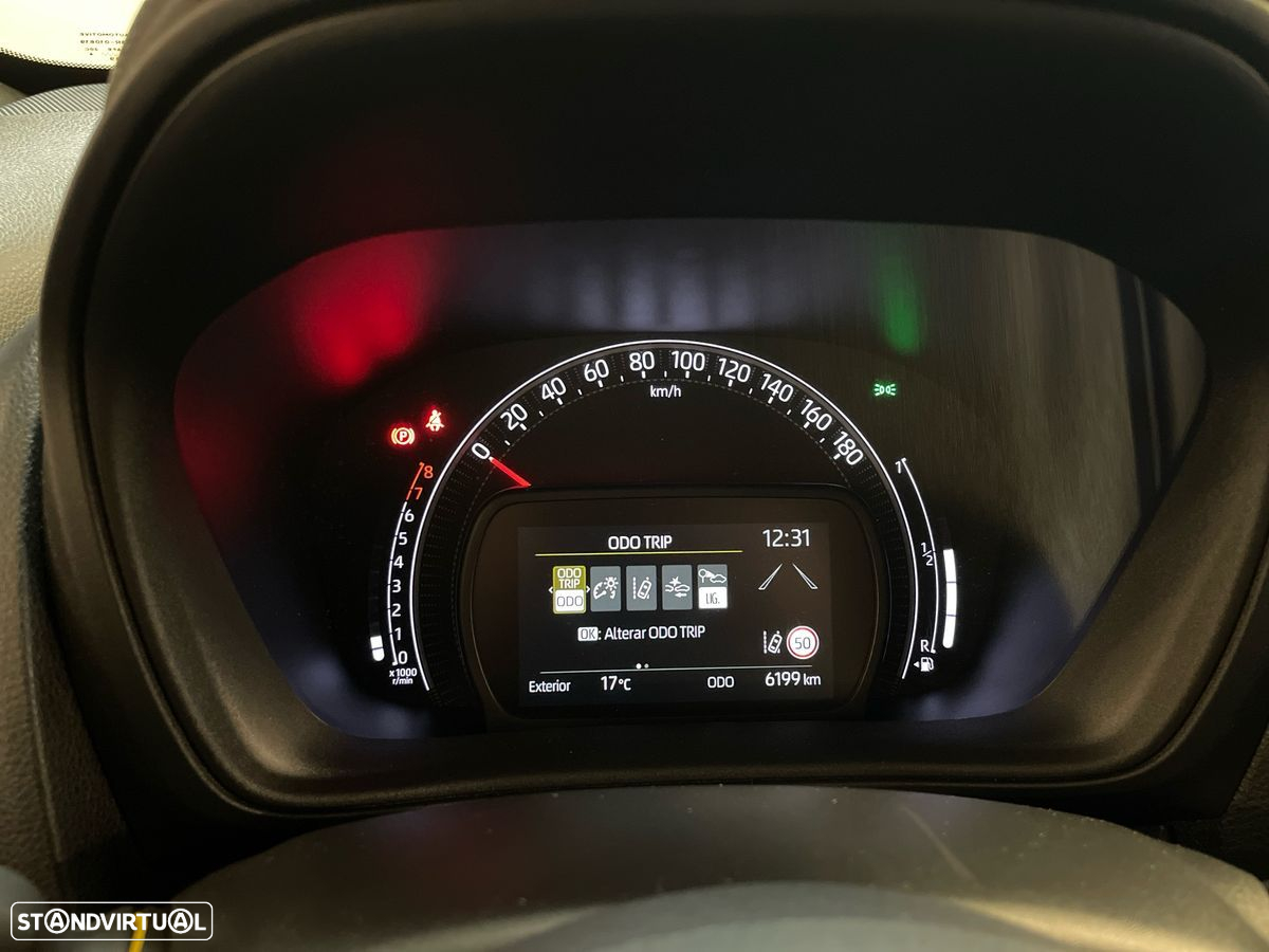Toyota Aygo X 1.0 Pulse - 14