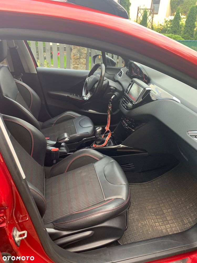 Peugeot 2008 PureTech 110 Stop&Start GT-Line Edition - 7
