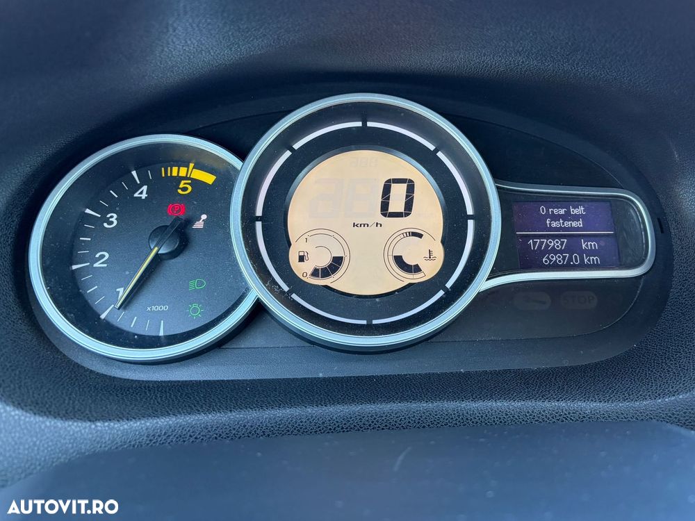 Renault Megane dCi 110 FAP Expression - 7