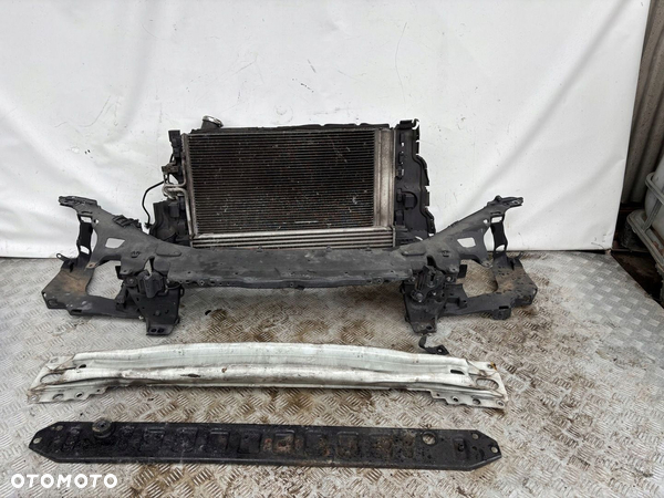 PAS PRZEDNI BELKA CHŁODNICE VOLVO V60 1.6D 10-