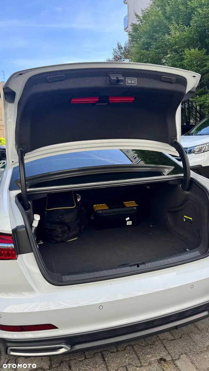 Audi A6 Limousine 2.0 TDI ultra S tronic - 8