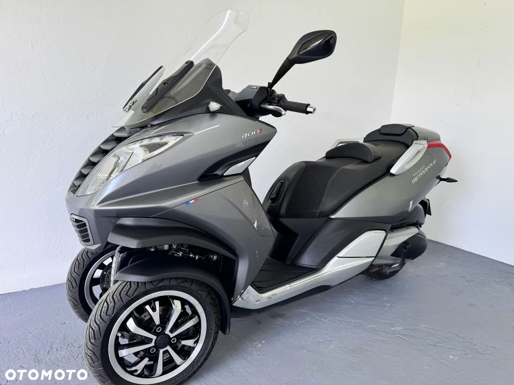 Peugeot Metropolis - 6