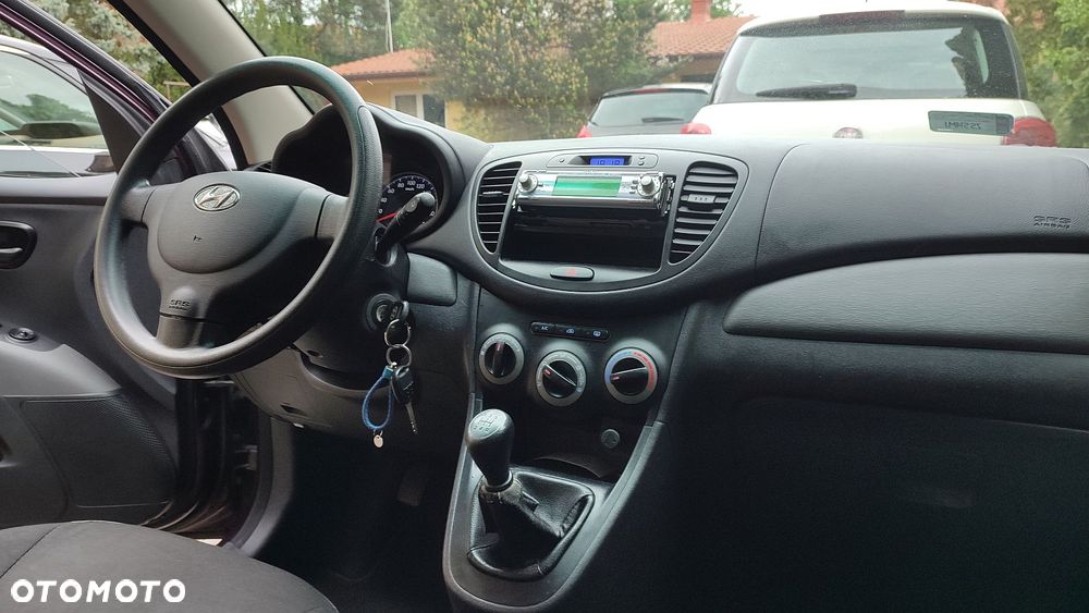 Hyundai i10 1.1 Edition 20 - 12