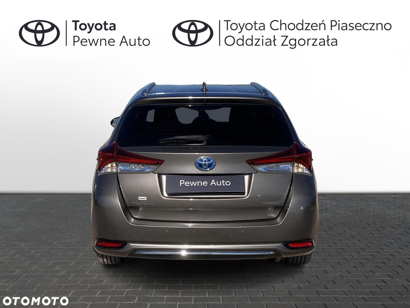 Toyota Auris Hybrid 135 Premium - 4