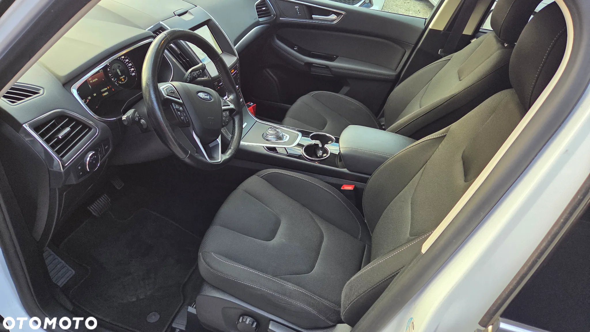 Ford S-Max 2.0 EcoBlue Titanium - 9