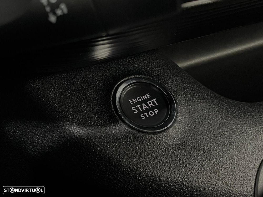 Jeep Avenger 1.2 GSE T3 Altitude - 21